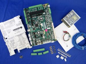 The complete Centroid Oak kit is shown with accessories.