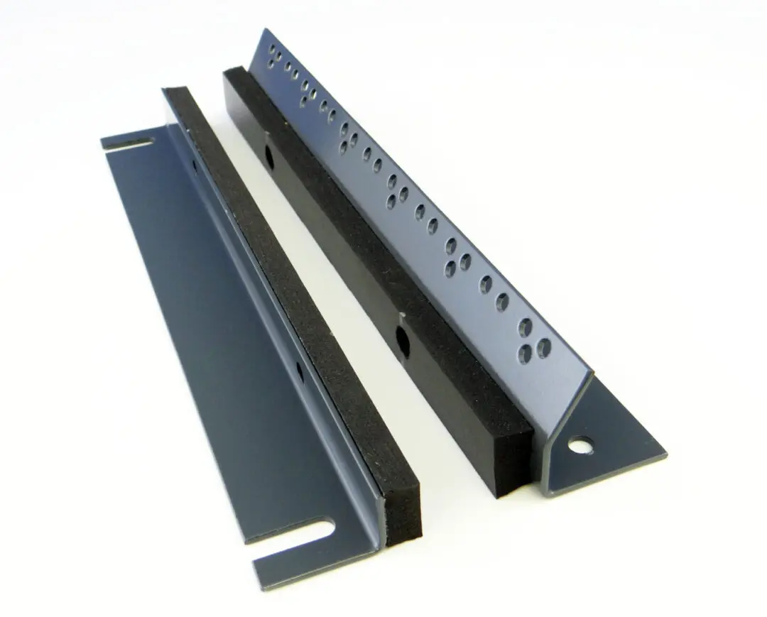 Electrical Cabinet Cable Management System with Integrated Strain Relief Electrical Cabinet Cable Management System with Integrated Strain Relief
